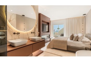 Bahia del Velerin Elegance - 4-Bed Duplex Penthouse
